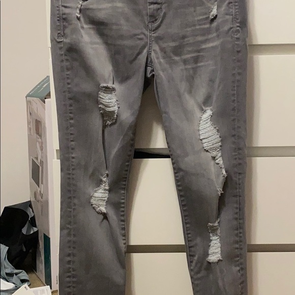 Bebe- Skinny Jeans - Picture 4 of 8